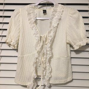 SHEIN DAZY Puff Sleeve Tie Front Frilled Tee